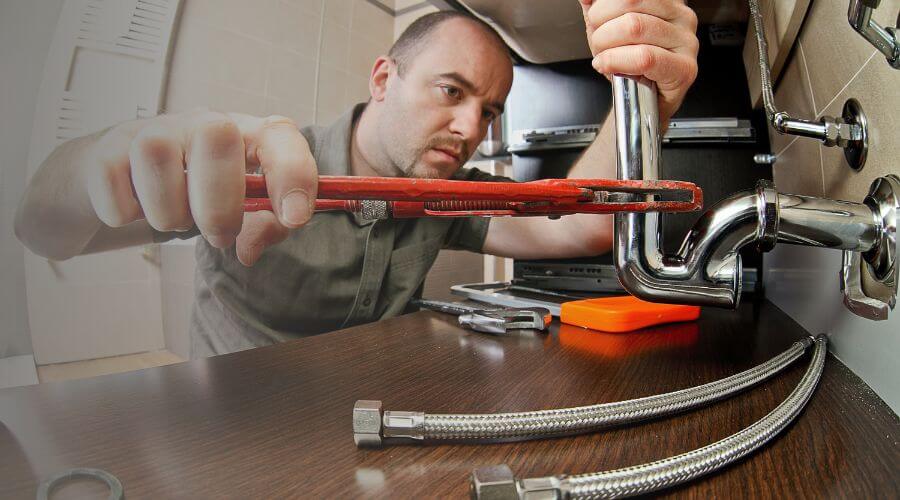 Professional expert plumbing services in Highland, MI